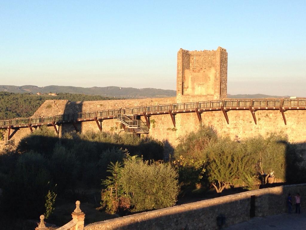 B&B In Piazza Monteriggioni Exterior foto